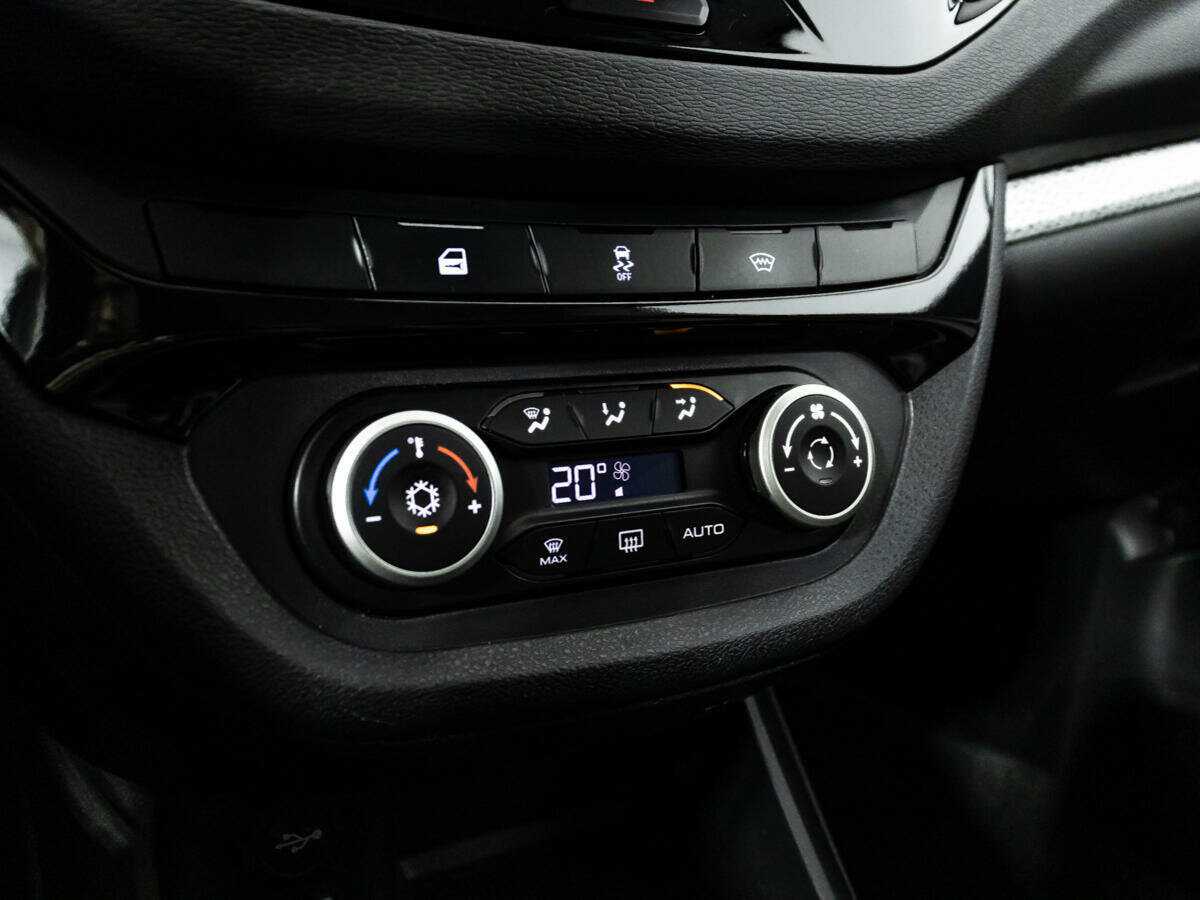 Купить Lada (ВАЗ) Vesta SW, 2019, 49 163 км, фото №15