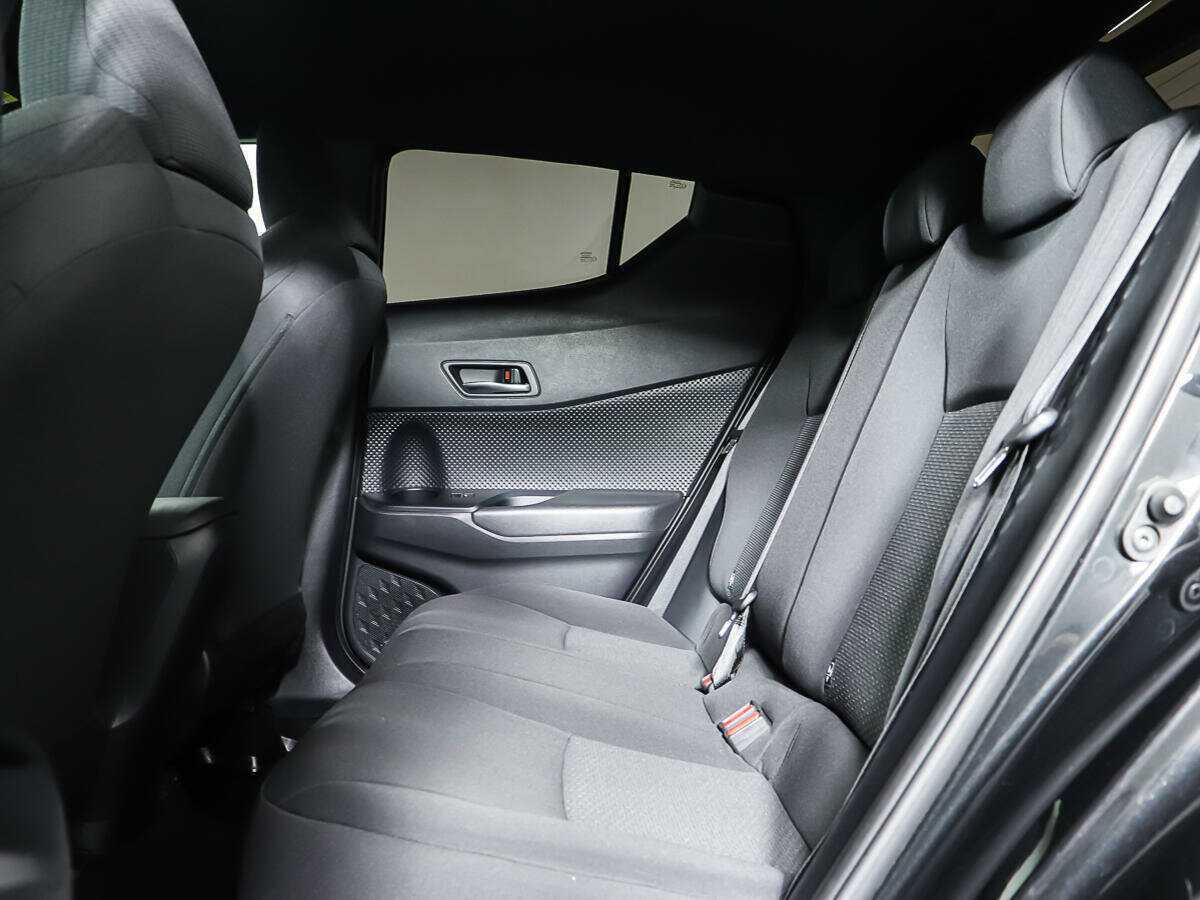 Купить Toyota C-HR, 2019, 87 364 км, фото №10