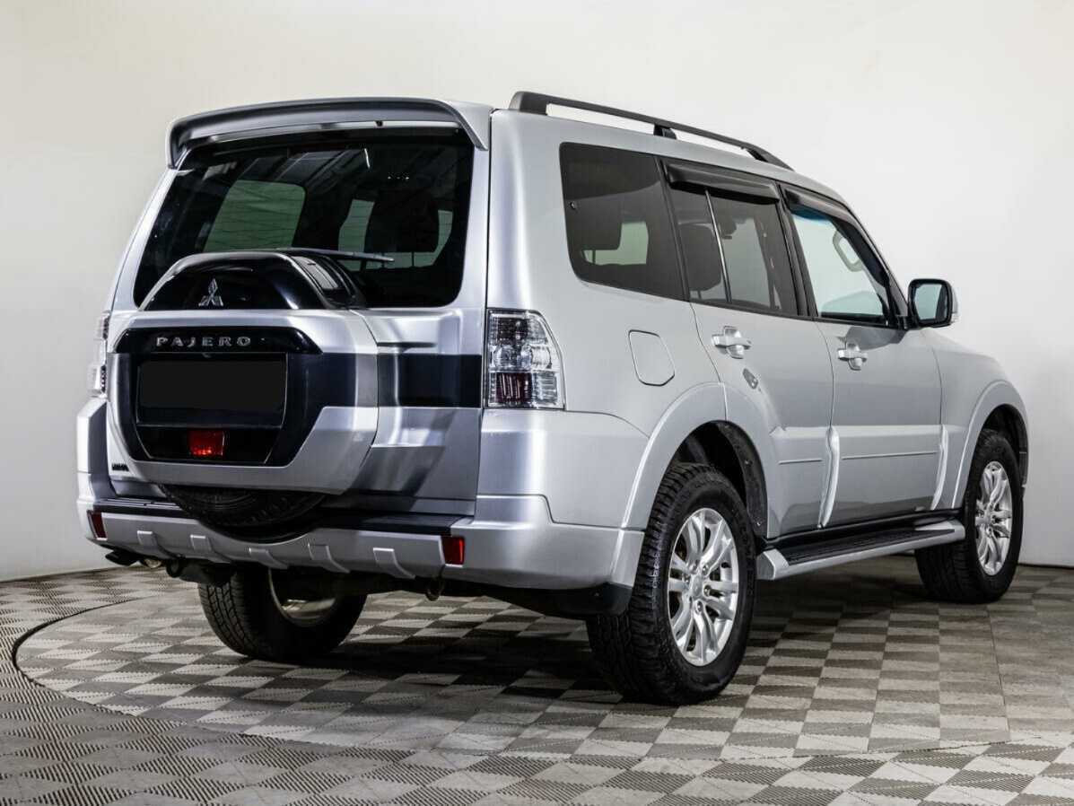 Купить Mitsubishi Pajero, 2017, 108 000 км, фото №5