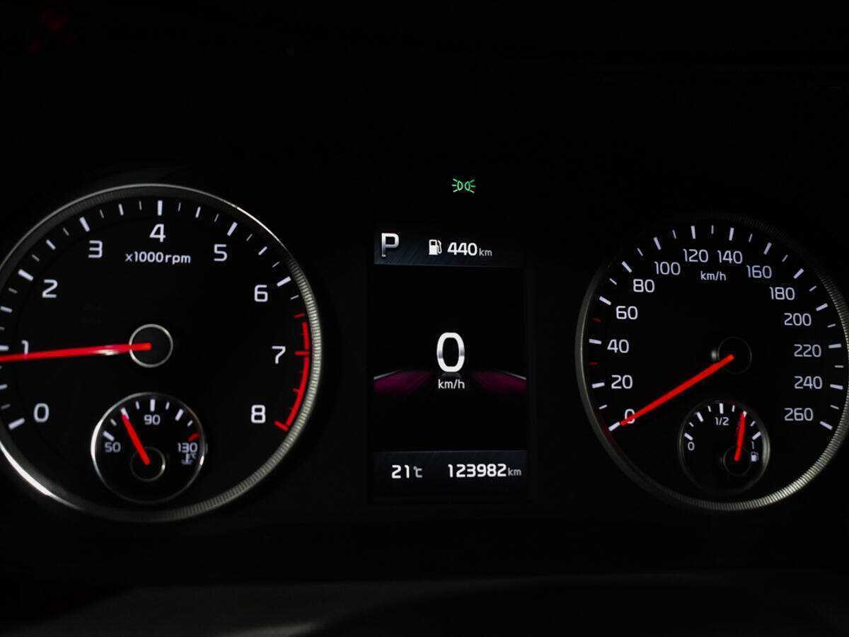 Купить Kia K5, 2020, 123 982 км, фото №11