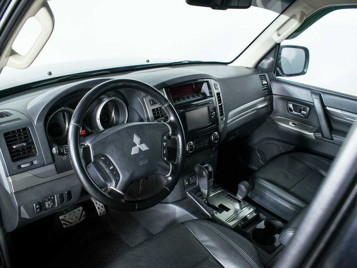 Купить Mitsubishi Pajero, 2014, 118 756 км, фото №10