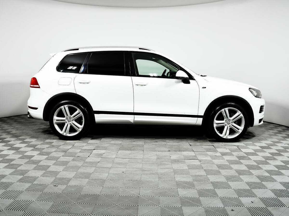 Купить Volkswagen Touareg, 2012, 233 412 км, фото №4