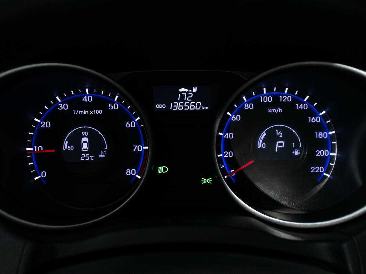 Купить Hyundai ix35, 2014, 136 560 км, фото №12