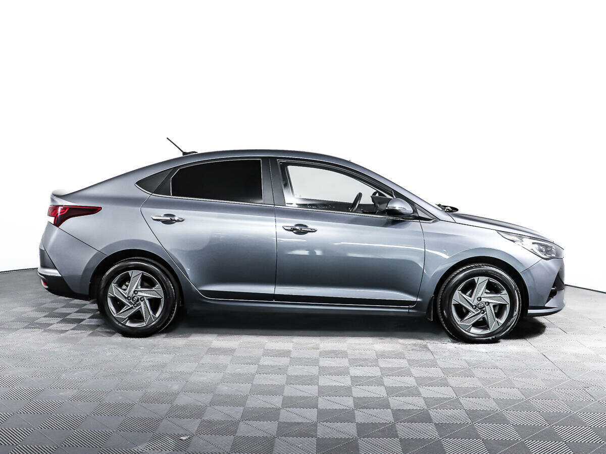 Купить Hyundai Solaris, 2020, 32 580 км, фото №4