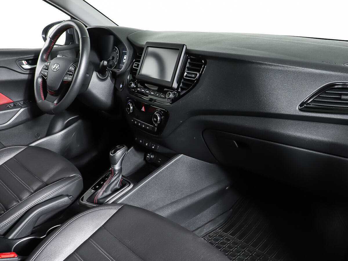 Купить Hyundai Solaris, 2020, 32 580 км, фото №9