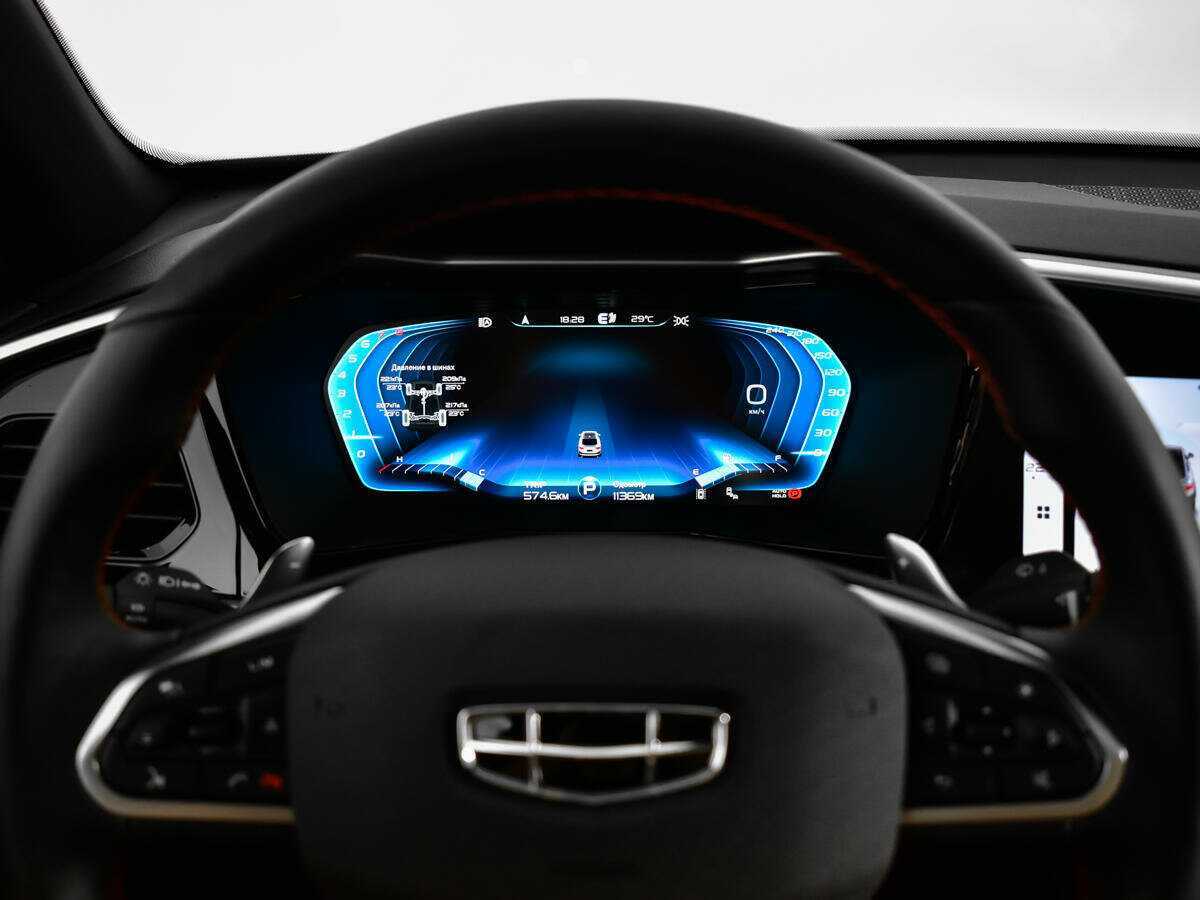 Купить Geely Tugella, 2023, 11 352 км, фото №9