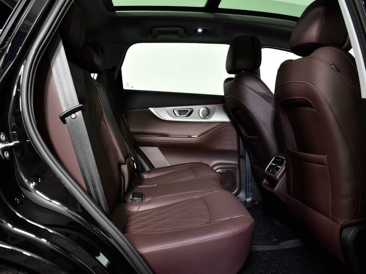 Купить CHERY Tiggo 8 Pro Max, 2023, 7 600 км, фото №10