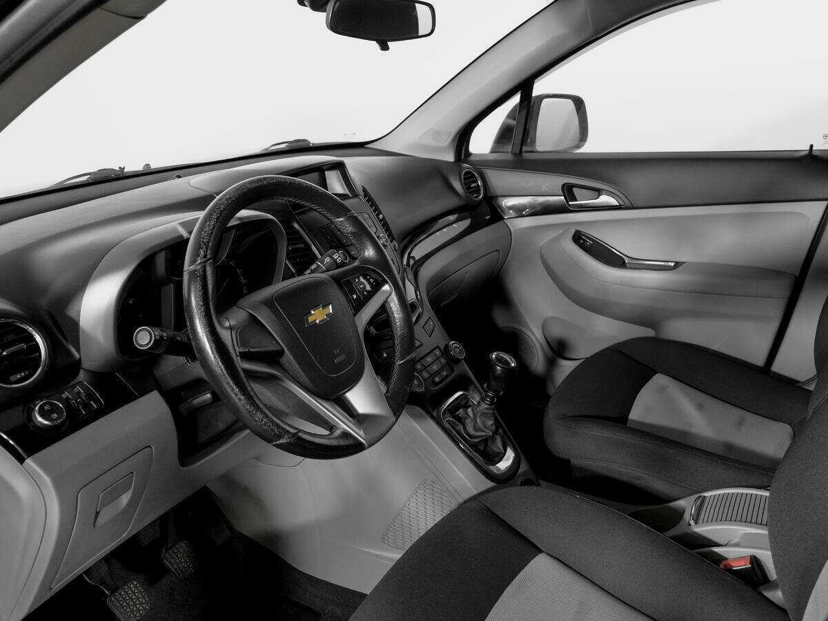Купить Chevrolet Orlando, 2014, 107 307 км, фото №15