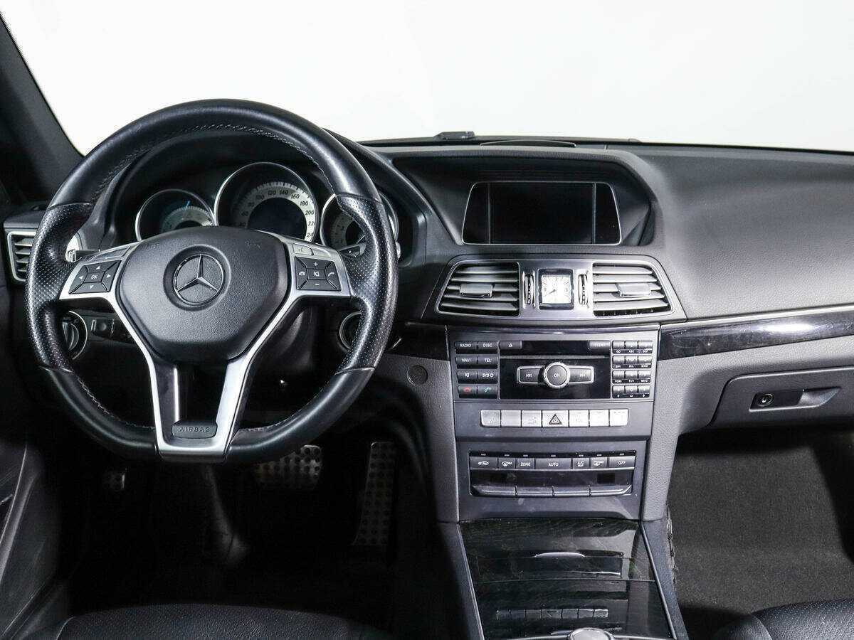 Купить Mercedes-Benz E-Класс 200, 2013, 100 000 км, фото №10