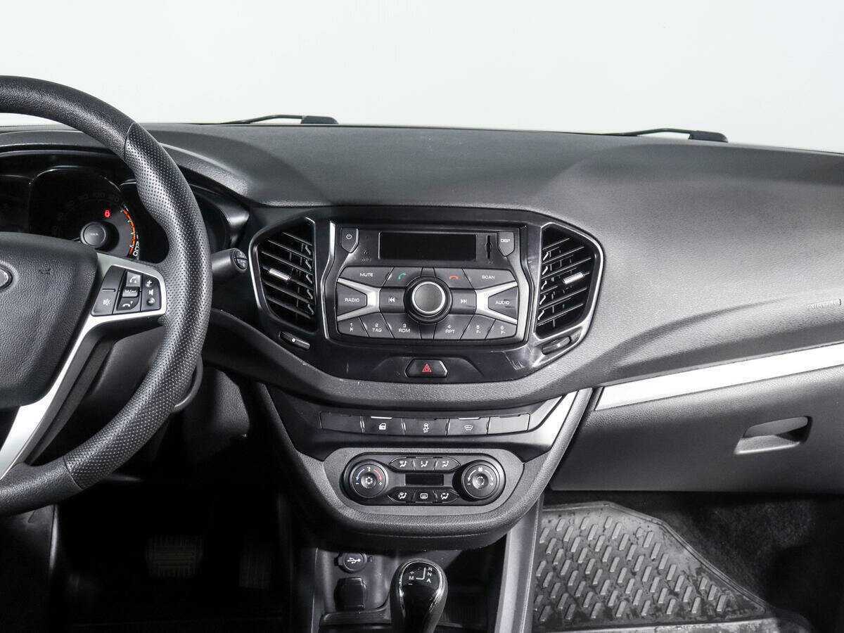 Купить Lada (ВАЗ) Vesta, 2019, 76 000 км, фото №11