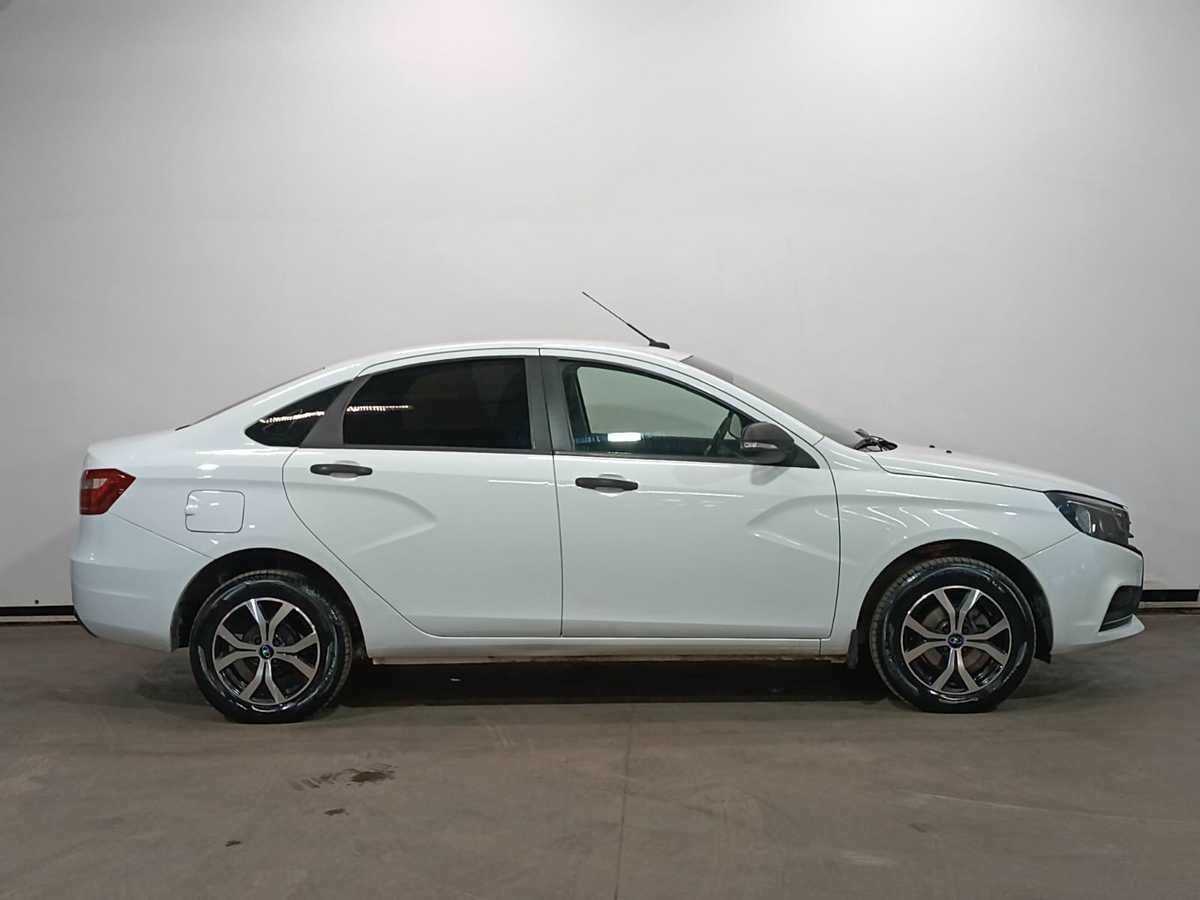 Купить Lada (ВАЗ) Vesta, 2016, 172 510 км, фото №4