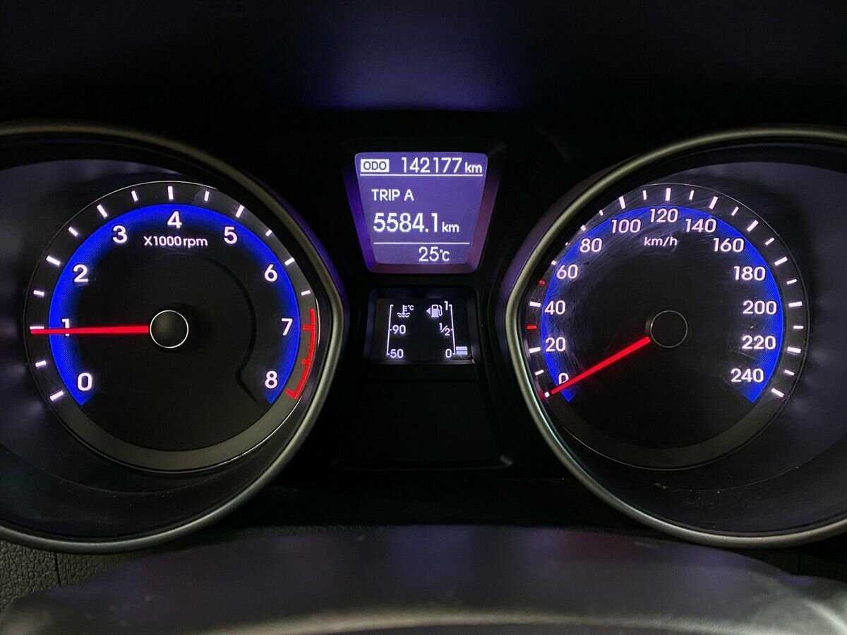 Купить Hyundai i30, 2013, 142 135 км, фото №12