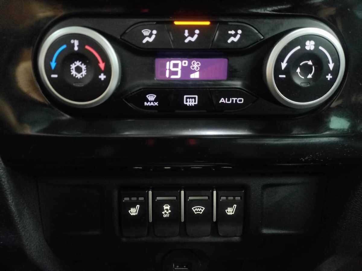 Купить Lada (ВАЗ) XRAY Cross, 2022, 36 711 км, фото №16