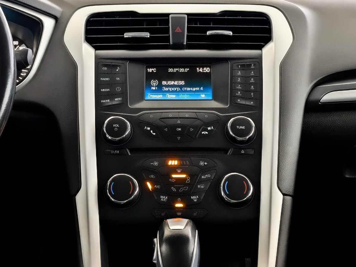 Купить Ford Mondeo, 2017, 74 070 км, фото №12
