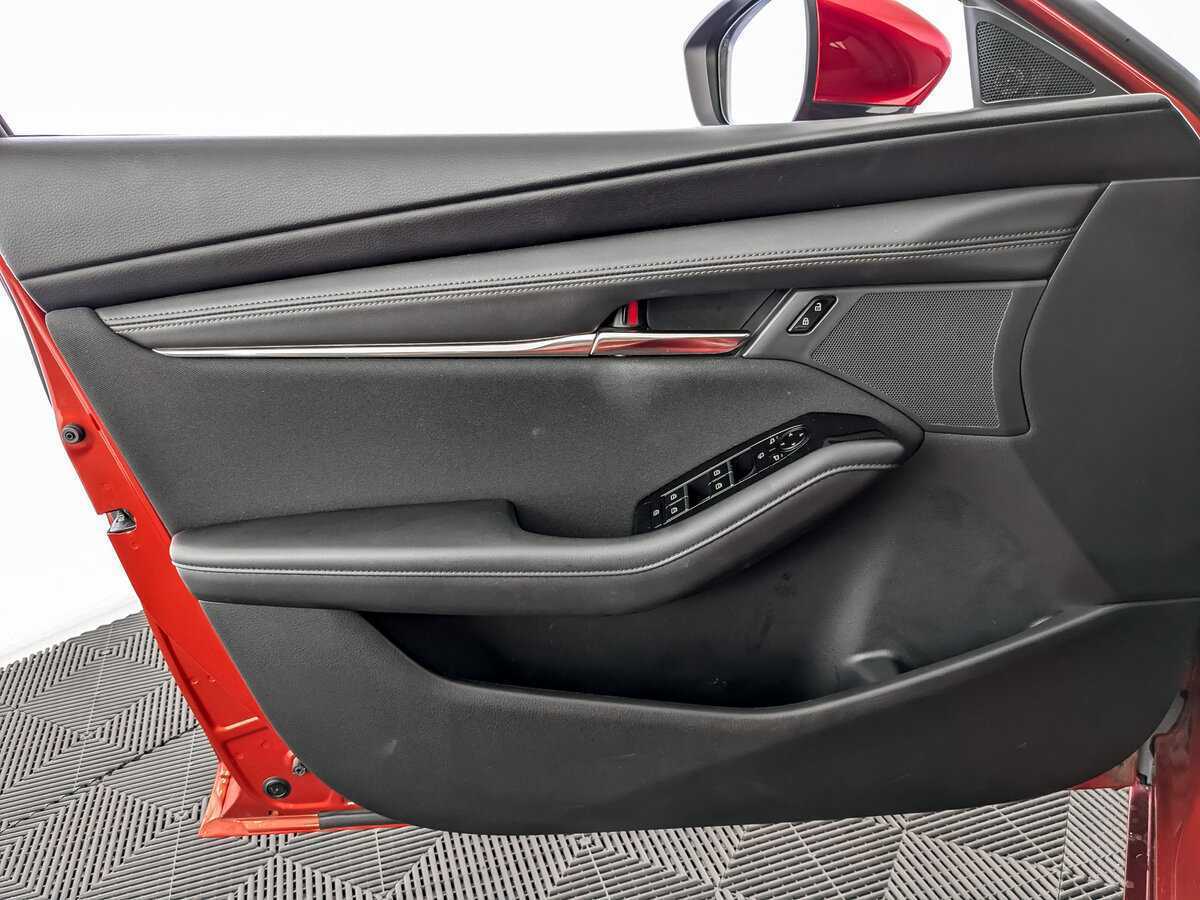 Купить Mazda 3, 2019, 61 276 км, фото №14