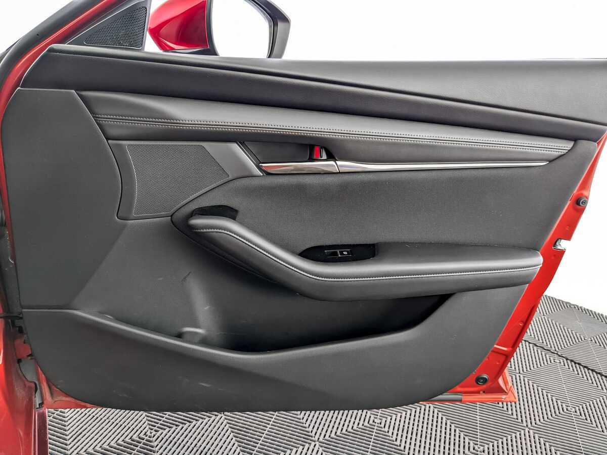 Купить Mazda 3, 2019, 61 276 км, фото №19