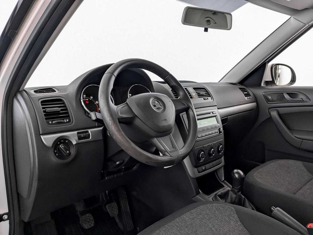 Купить Skoda Yeti, 2014, 98 108 км, фото №14