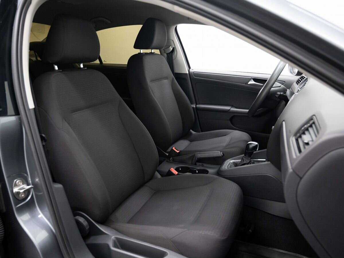 Купить Volkswagen Jetta, 2015, 121 915 км, фото №11
