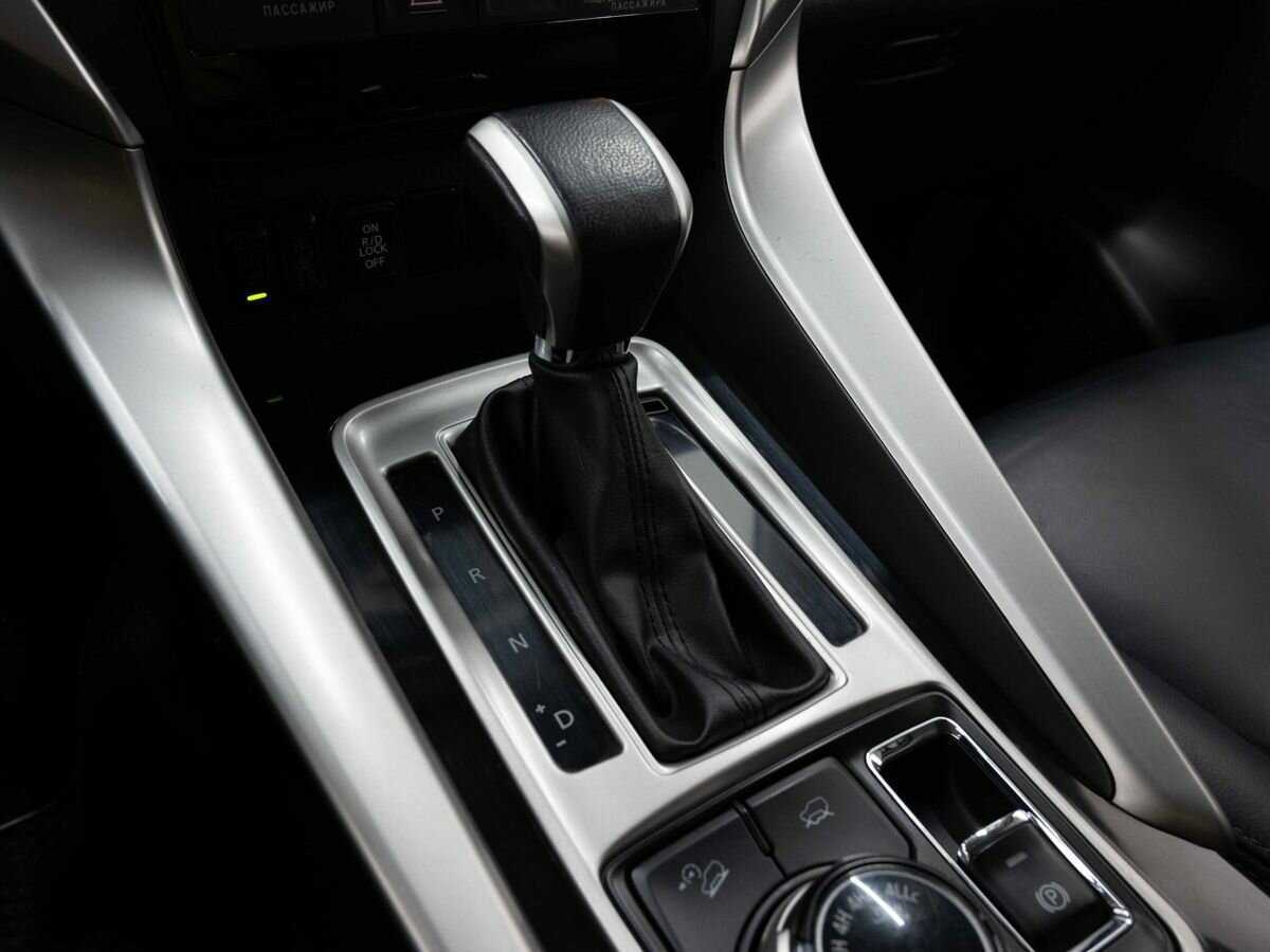 Купить Mitsubishi Pajero Sport, 2017, 105 000 км, фото №23