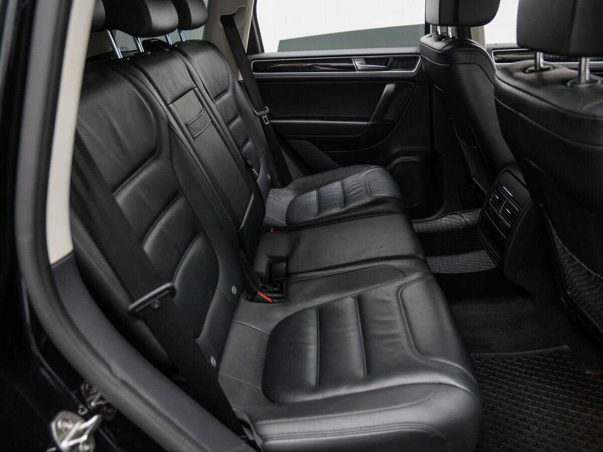 Купить Volkswagen Touareg, 2016, 151 040 км, фото №9