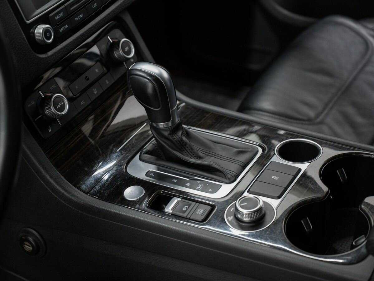 Купить Volkswagen Touareg, 2016, 151 040 км, фото №18