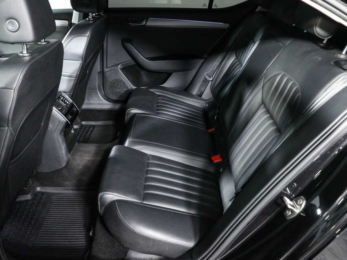 Купить Skoda Superb, 2019, 52 993 км, фото №10