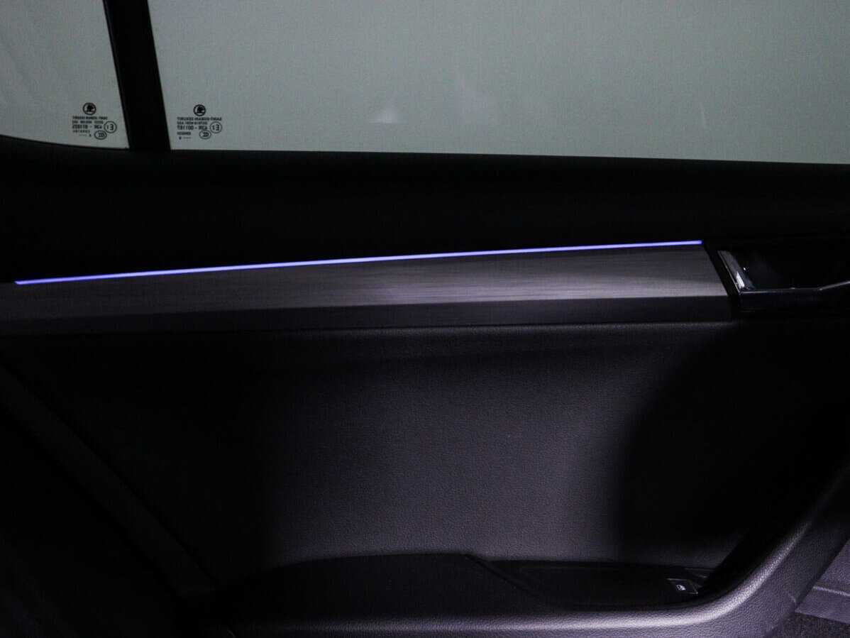 Купить Skoda Superb, 2019, 52 993 км, фото №16