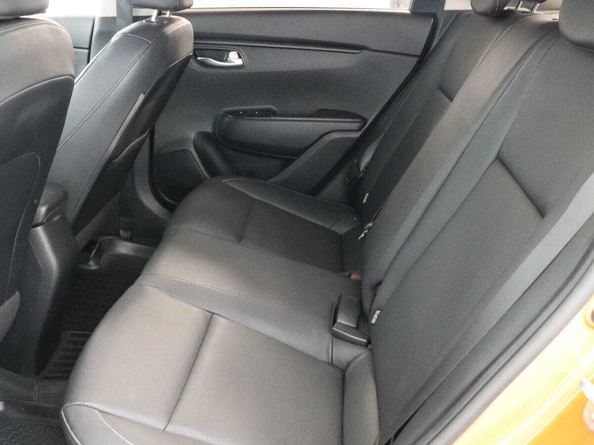 Купить Kia Rio, 2017, 61 800 км, фото №9