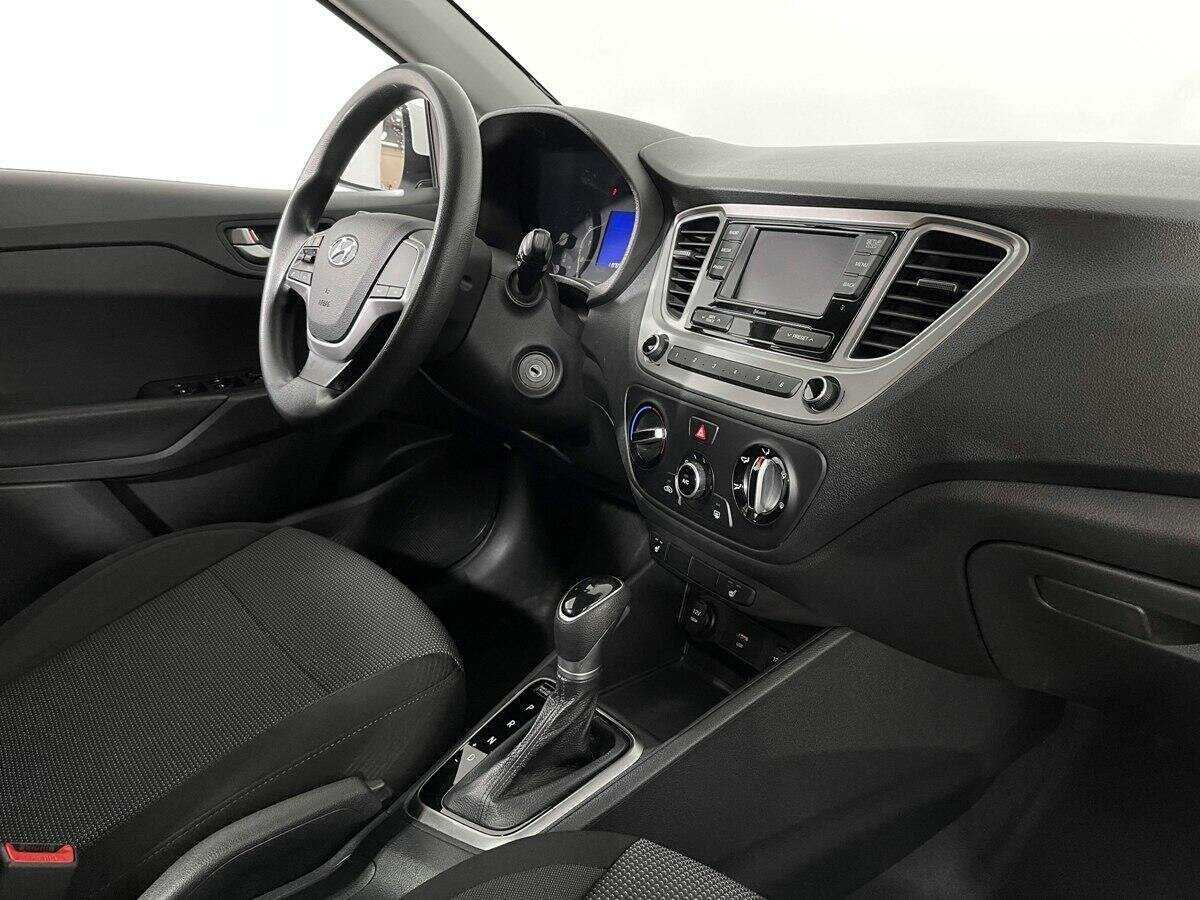 Купить Hyundai Solaris, 2020, 119 517 км, фото №7