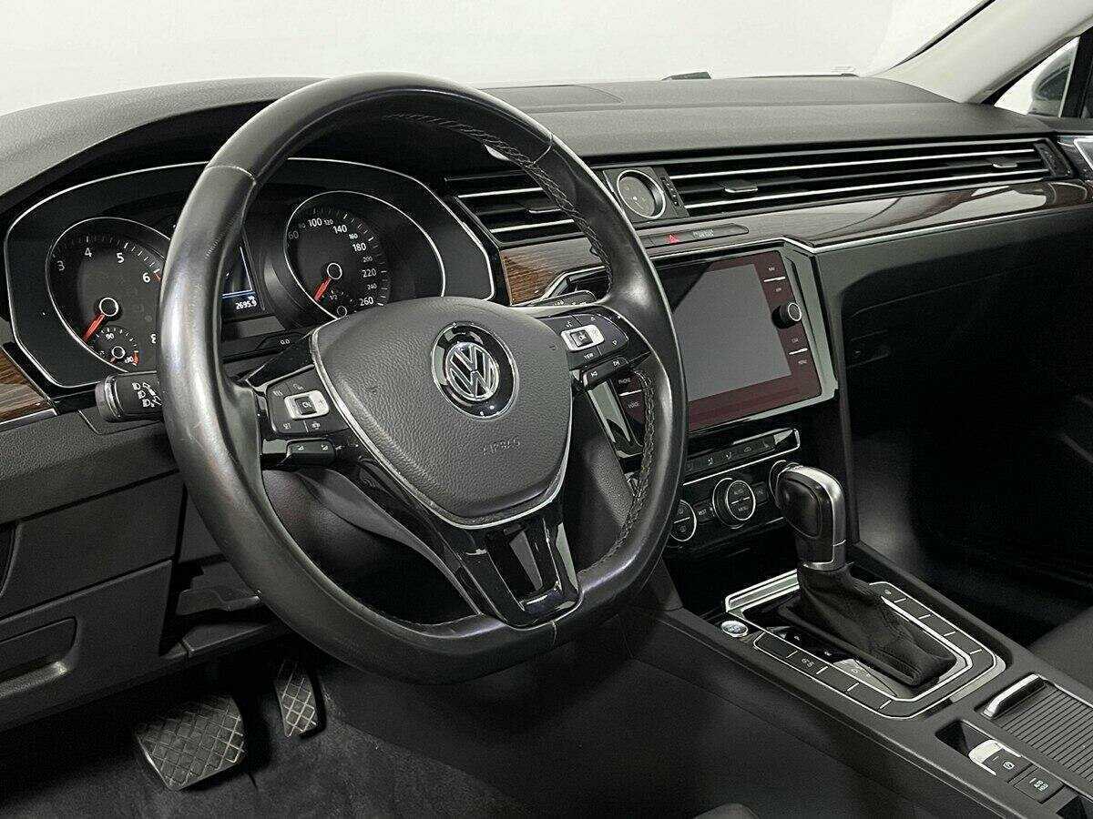 Купить Volkswagen Passat, 2018, 73 865 км, фото №12