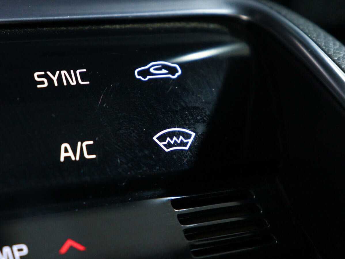 Купить Kia K5, 2021, 100 282 км, фото №24