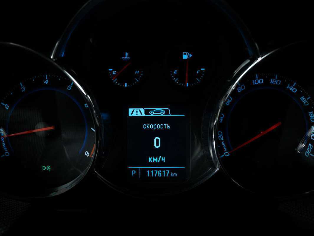 Купить Chevrolet Cruze, 2014, 117 616 км, фото №10