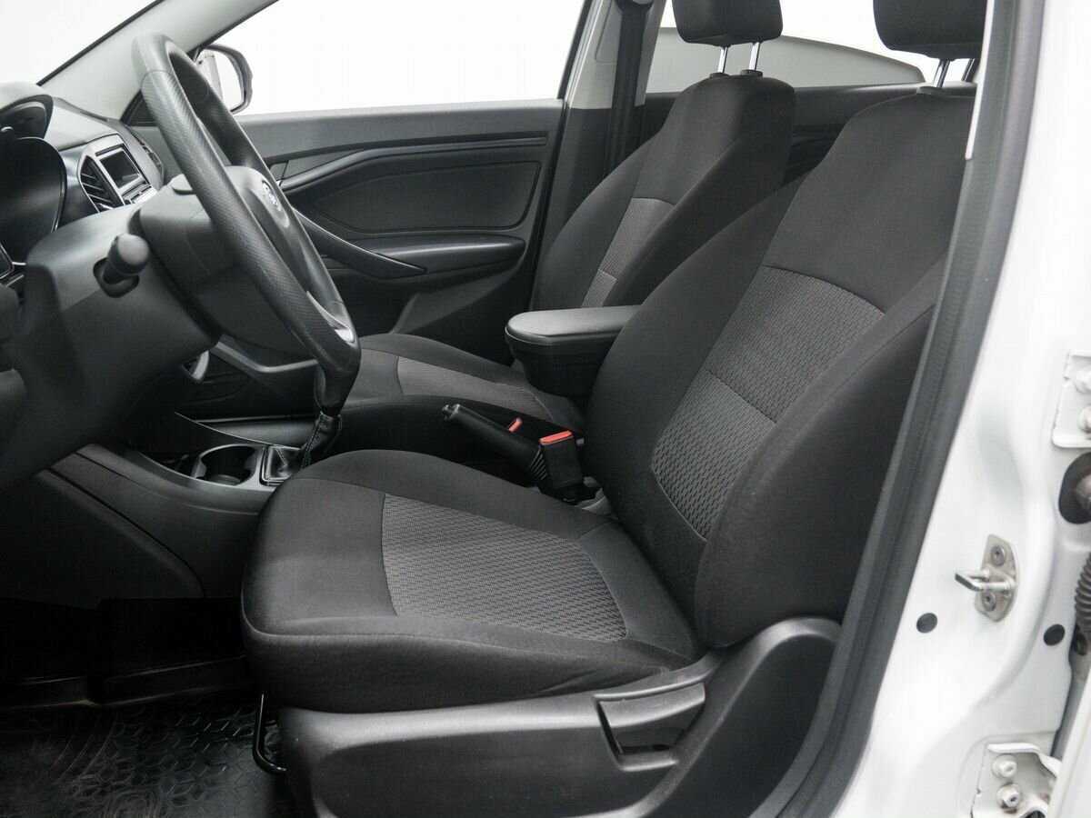 Купить Lada (ВАЗ) Vesta, 2019, 93 143 км, фото №15