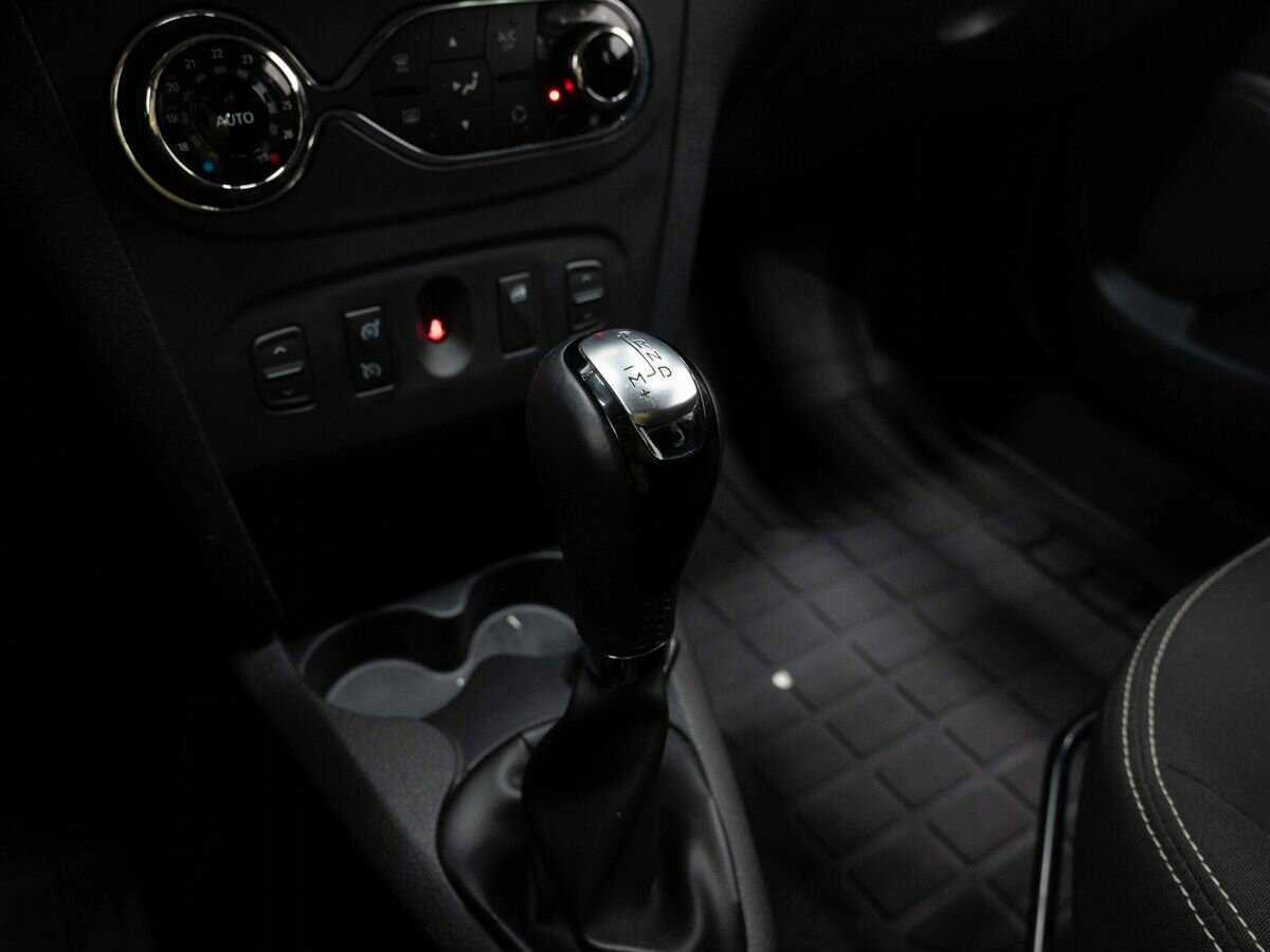 Купить Renault Sandero, 2017, 35 074 км, фото №20