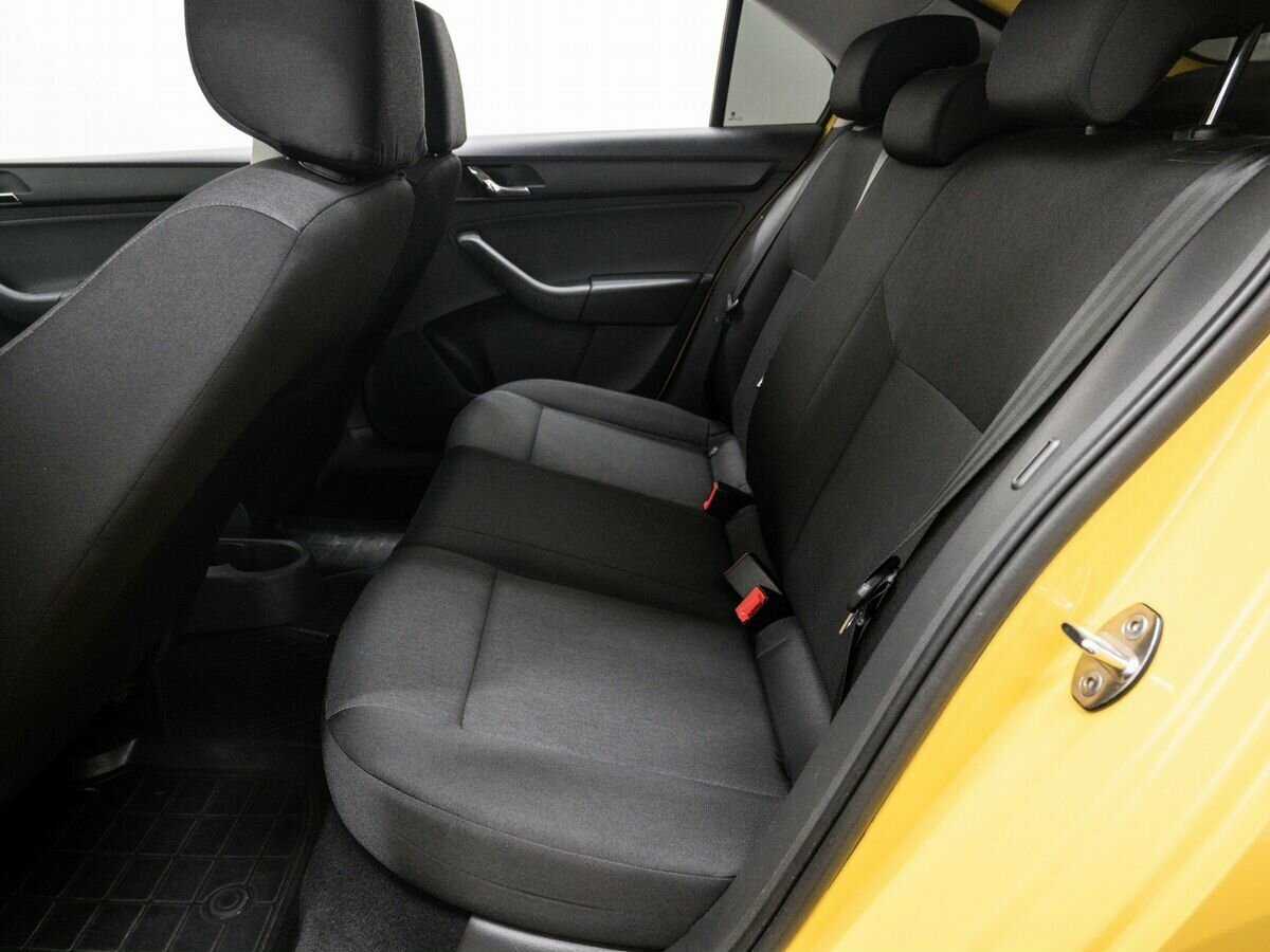 Купить Skoda Rapid, 2017, 122 000 км, фото №14