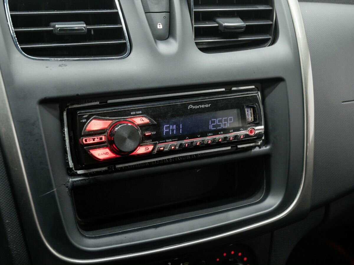 Купить Renault Sandero Stepway, 2017, 112 500 км, фото №18