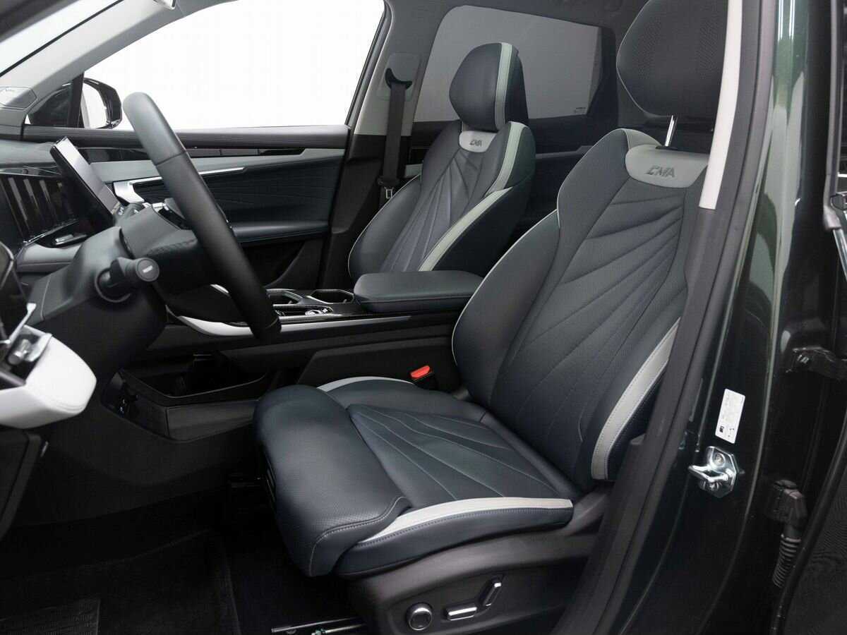 Купить Geely Atlas, 2023, 21 534 км, фото №10