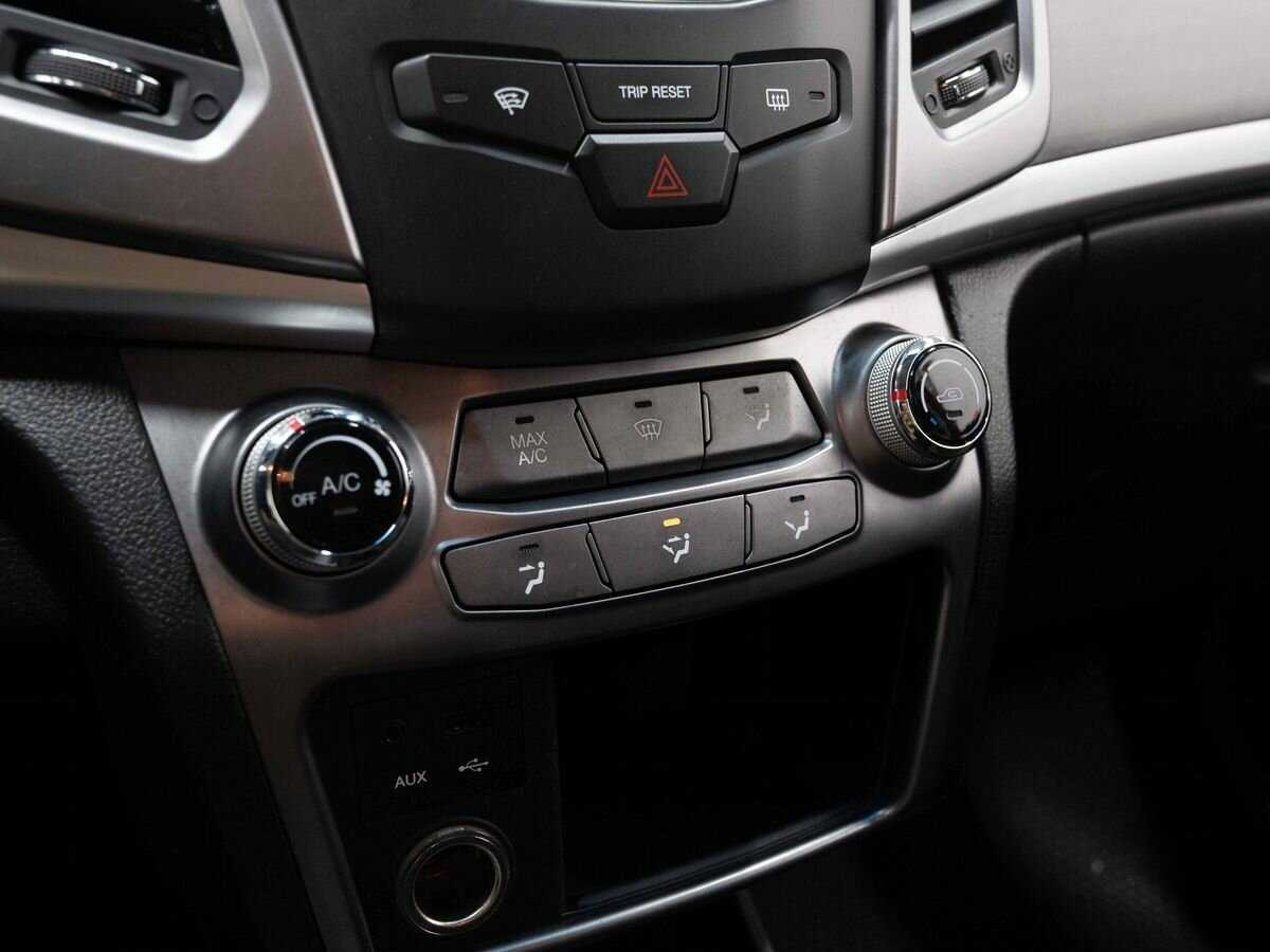 Купить SsangYong Actyon, 2013, 133 641 км, фото №19