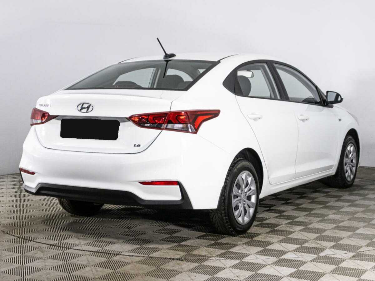 Купить Hyundai Solaris, 2018, 106 908 км, фото №5