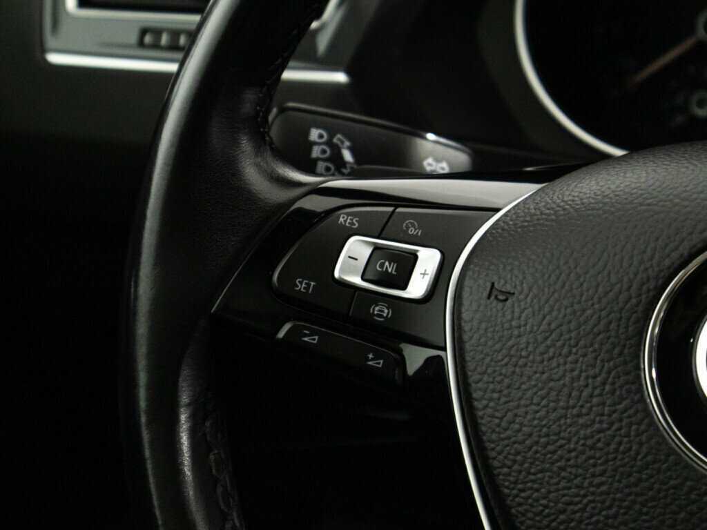 Купить Volkswagen Tiguan, 2018, 79 161 км, фото №17