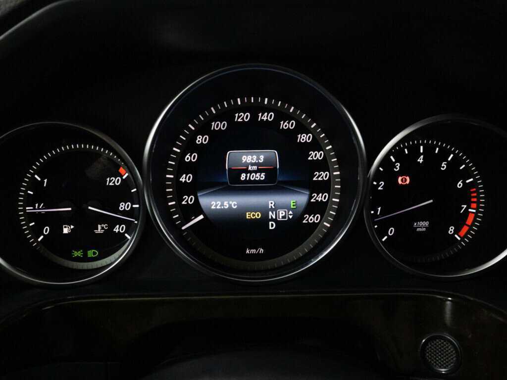 Купить Mercedes-Benz E-Класс 200, 2014, 81 053 км, фото №9