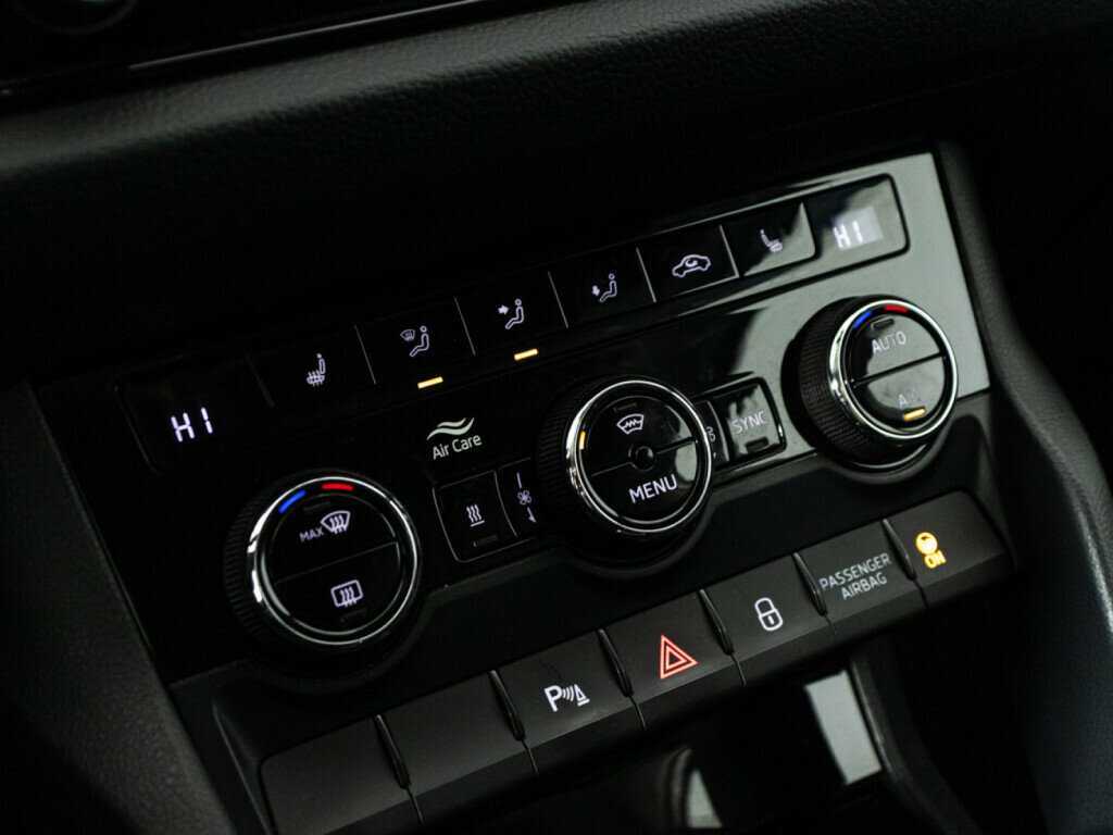 Купить Skoda Kodiaq, 2021, 143 560 км, фото №17