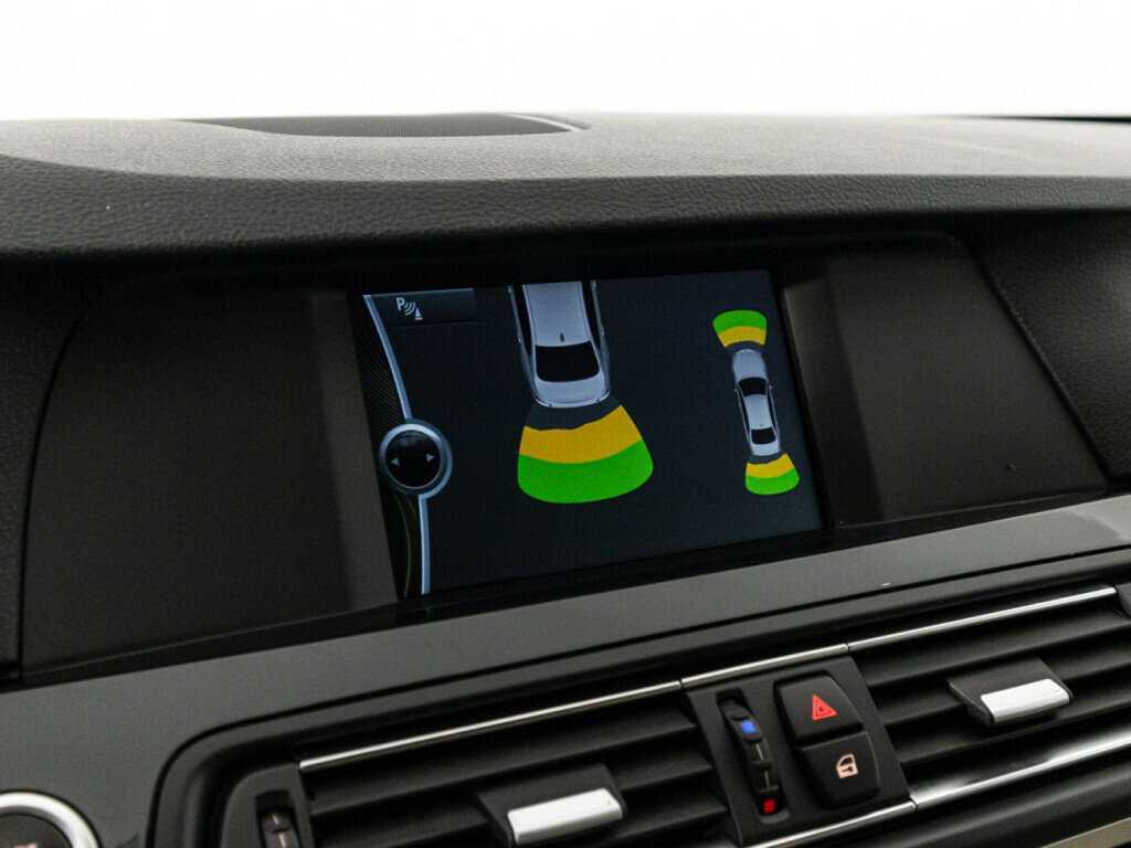 Купить BMW 5 серии 528i, 2012, 235 328 км, фото №21