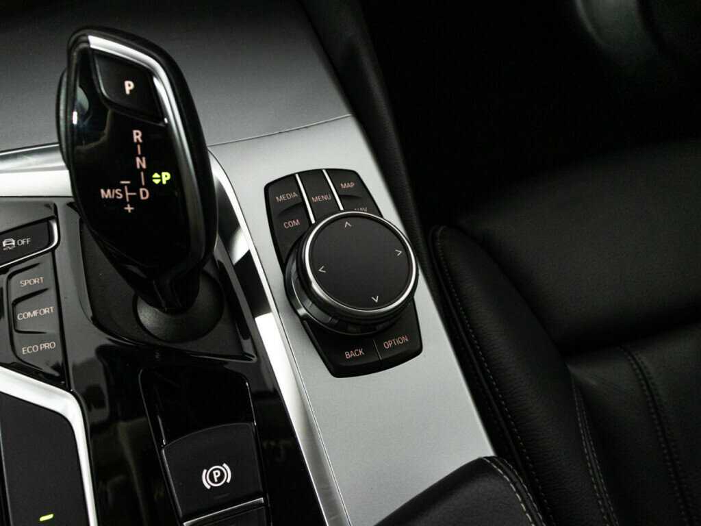 Купить BMW 5 серии 520d xDrive, 2018, 224 955 км, фото №21