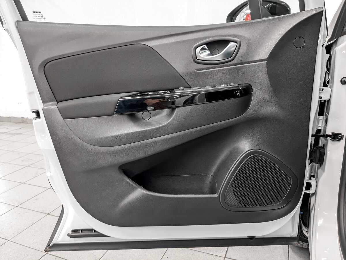 Купить Renault Kaptur, 2021, 18 199 км, фото №19