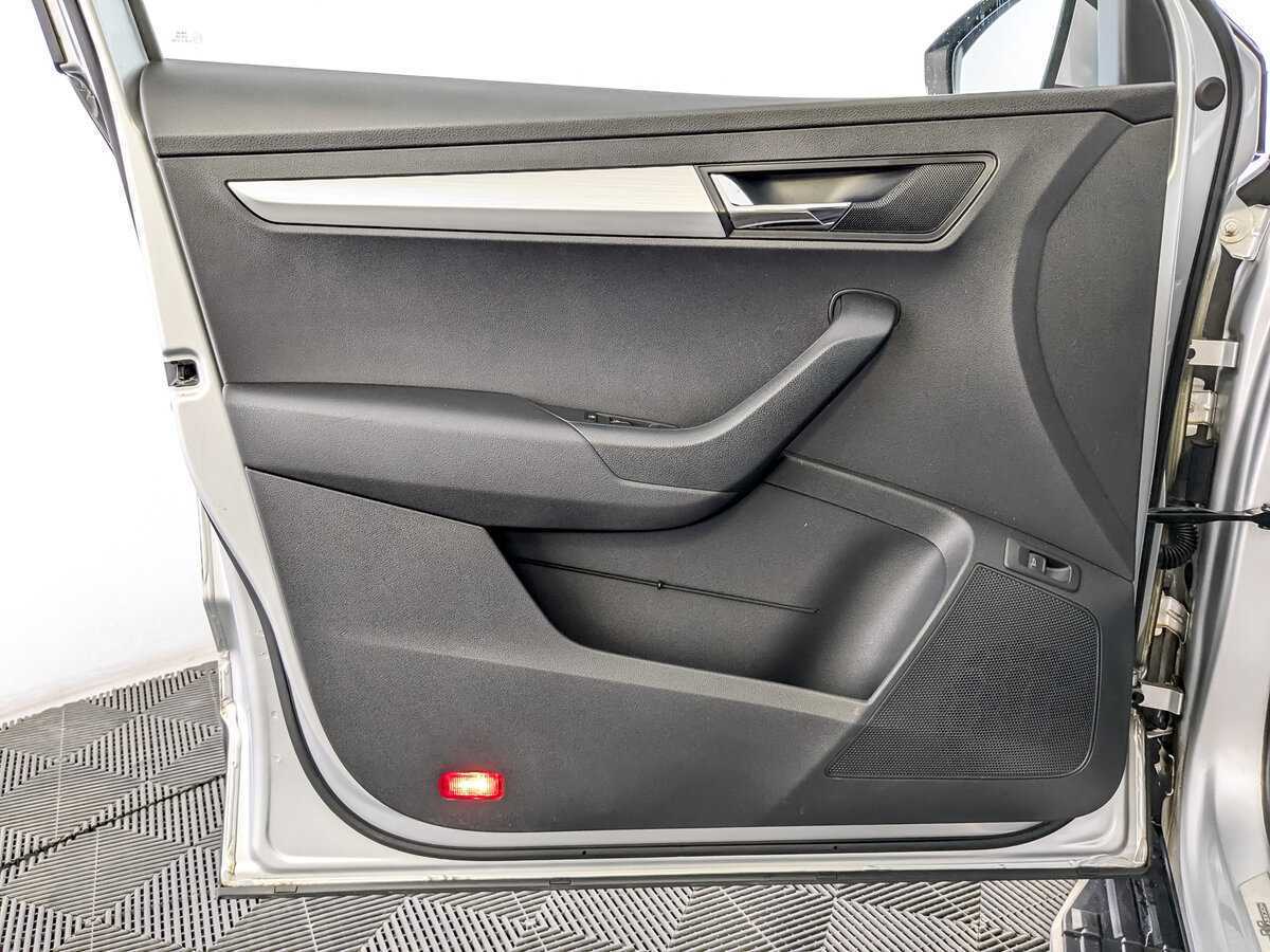 Купить Skoda Karoq DSG6, 2021, 59 757 км, фото №19