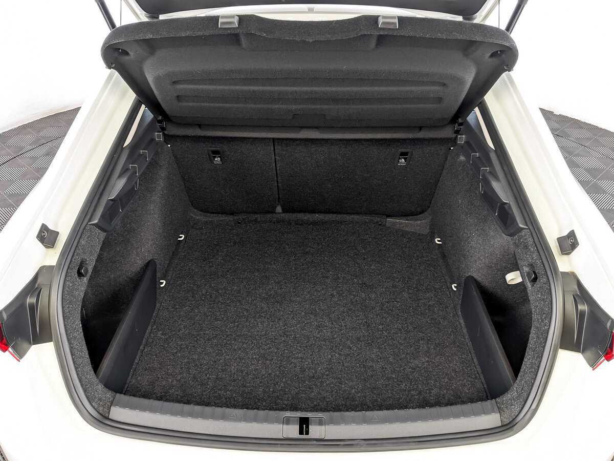 Купить Skoda Octavia, 2021, 47 804 км, фото №10