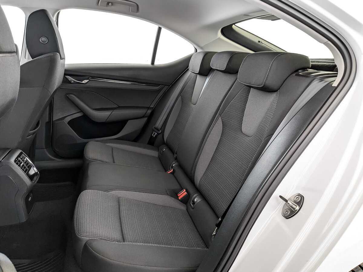 Купить Skoda Octavia, 2021, 47 804 км, фото №12