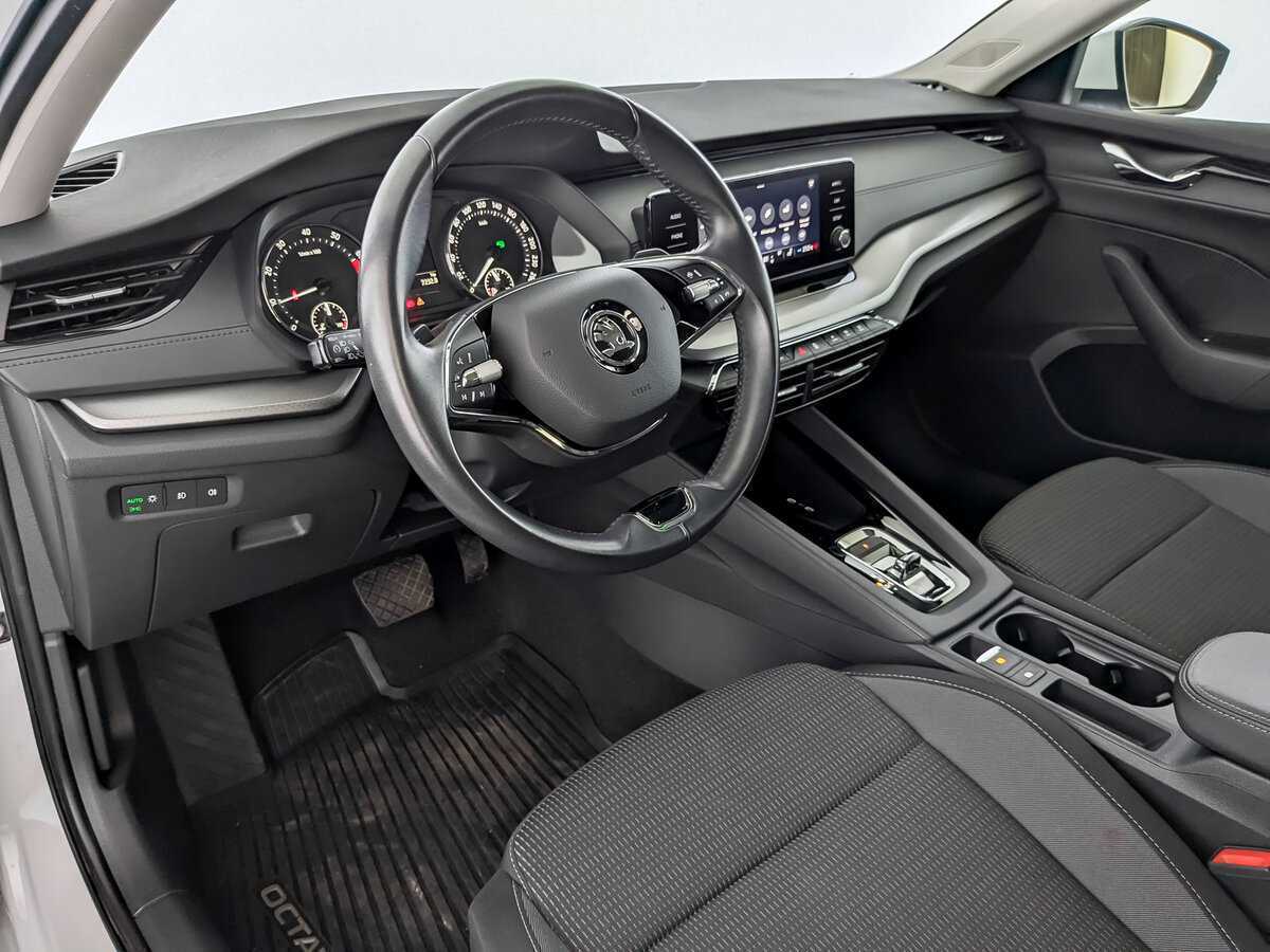 Купить Skoda Octavia, 2021, 47 804 км, фото №16