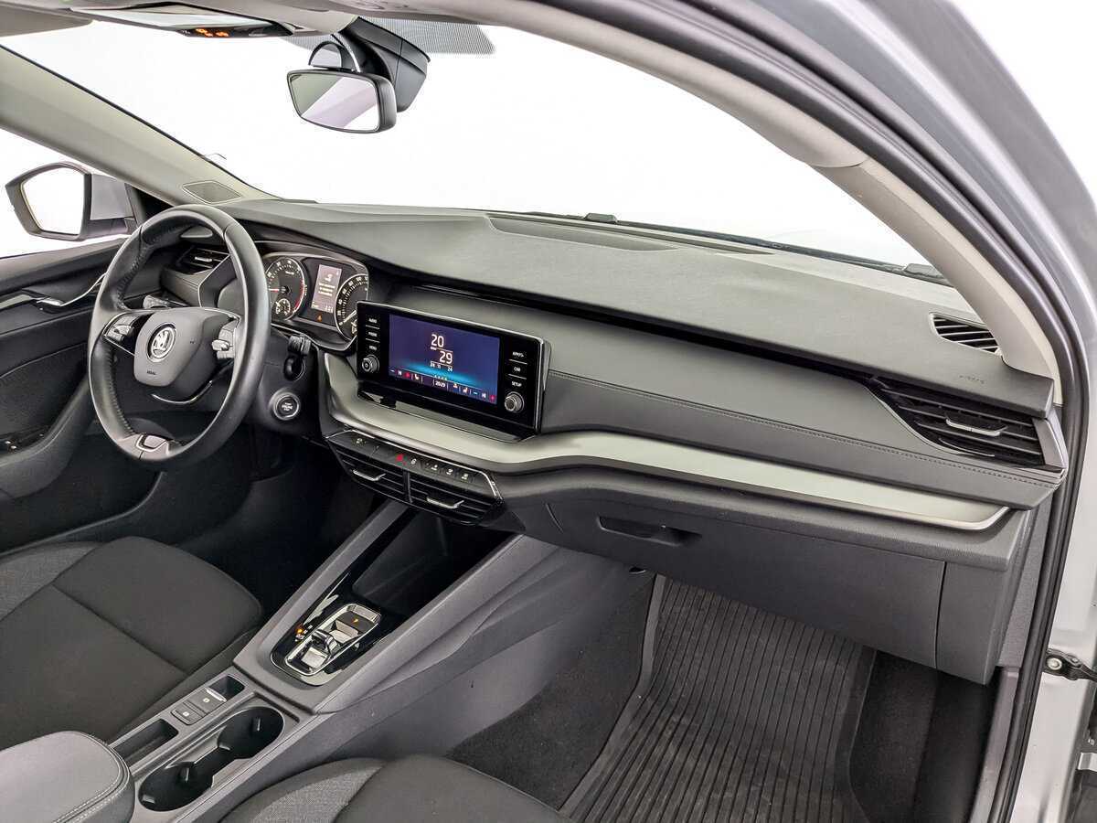 Купить Skoda Octavia, 2021, 71 425 км, фото №11